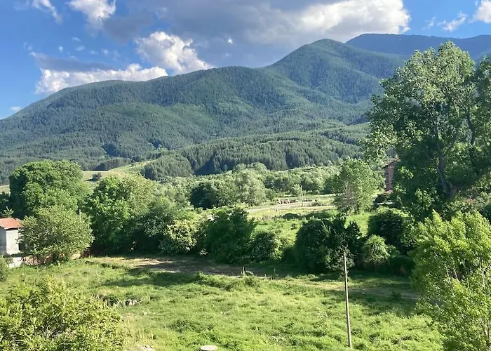 Ruhig In Den Bergen Bulgariens *